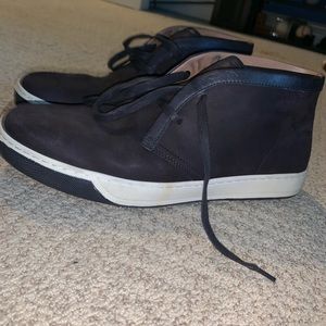 Vince Navy Chukkas